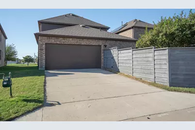 1408 Wildflower Way, Little Elm, TX 76227 - Photo 35