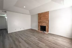 804 White Rock St, Saginaw, TX 76179 - Photo 3