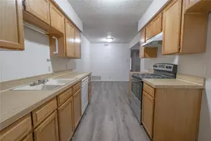 804 White Rock St, Saginaw, TX 76179 - Photo 7