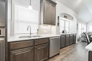 330 Roscoe Dr, Fate, TX 75087 - Photo 7