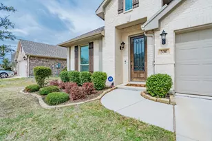 330 Roscoe Dr, Fate, TX 75087 - Photo 3