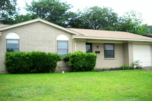 520 Sweetbriar Dr, Lewisville, TX 75067 - Photo 1