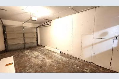 520 Sweetbriar Drive, Lewisville, TX 75067 - Photo 17