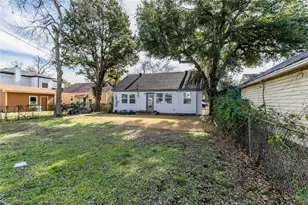 1415 Mountain Lake Rd, Dallas, TX 75224 - Photo 31