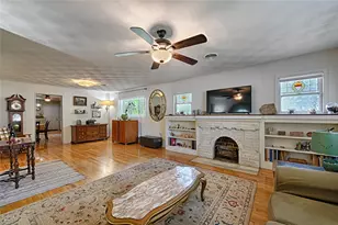 2438 Sharon St, Dallas, TX 75211 - Photo 3