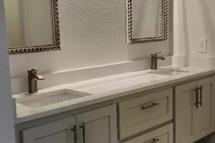 3338 Sylvan Ave, Dallas, TX 75212 - Photo 13