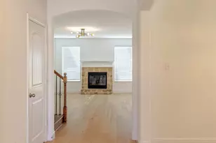 1700 Meadow Trail Ln, Aubrey, TX 76227 - Photo 5