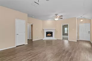 1313 Honeywood Ln, Royse City, TX 75189 - Photo 5