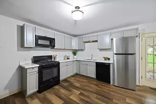 409 E 2nd St, Quinlan, TX 75474 - Photo 9