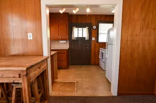 512 N Roberts St, West, TX 76691 - Photo 9