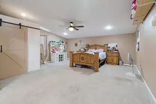 206 Laramie Lake Dr, Powderly, TX 75473 - Photo 19