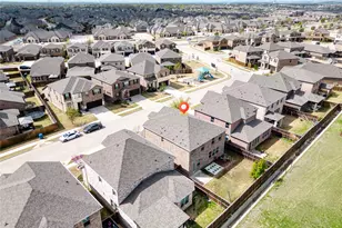 2317 Connor Wy, Carrollton, TX 75010 - Photo 5