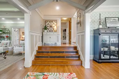 306 Prairie Avenue, Cleburne, TX 76033 - Photo 9