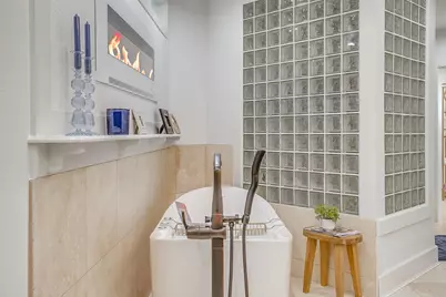 306 Prairie Avenue, Cleburne, TX 76033 - Photo 31