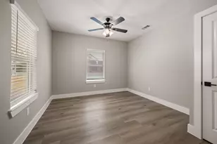 3329 Hemphill St, Fort Worth, TX 76110 - Photo 21