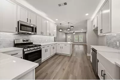 3329 Hemphill Street, Fort Worth, TX 76110 - Photo 5