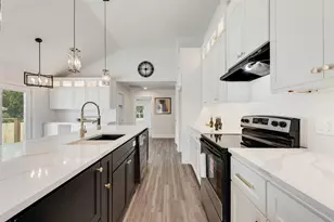 2418 Lyola St, Dallas, TX 75241 - Photo 13