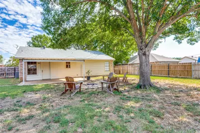 825 Blue Ridge Drive, Burleson, TX 76028 - Photo 25