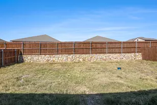 805 Durango Ln, Cleburne, TX 76033 - Photo 23