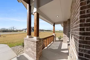 431 Paradise Ridge Dr, Waxahachie, TX 75167 - Photo 3
