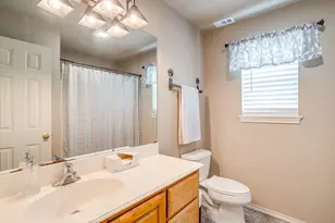 2900 County Rd 425, Cleburne, TX 76031 - Photo 33