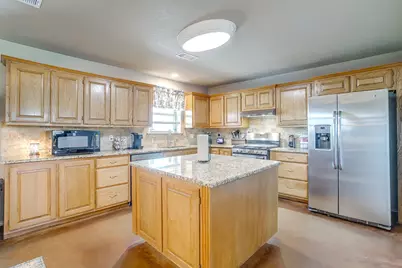 2900 County Road 425, Cleburne, TX 76031 - Photo 13