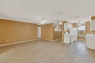 646 Gallant Fox Dr, Dallas, TX 75211 - Photo 5