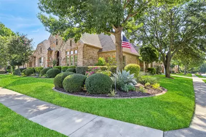 8600 Foxwood Drive, North Richland Hills, TX 76182 - Photo 3