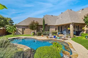 8600 Foxwood Dr, North Richland Hills, TX 76182 - Photo 35