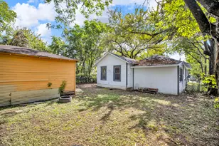 3626 Meyers St, Dallas, TX 75215 - Photo 29