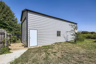 1605 Ann and Dossy Ct, Crowley, TX 76036 - Photo 25