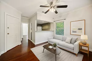 210 S Rosemont Ave, Dallas, TX 75208 - Photo 13