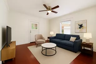 210 S Rosemont Ave, Dallas, TX 75208 - Photo 3