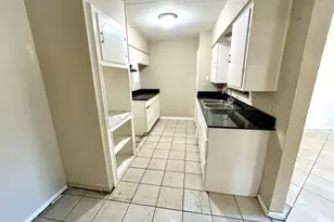 1900 Robinson St, Irving, TX 75060 - Photo 5