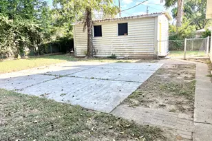 1900 Robinson St, Irving, TX 75060 - Photo 25