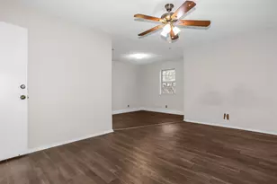 8409 Main St, North Richland Hills, TX 76182 - Photo 7