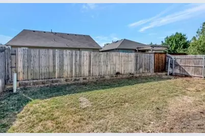 6461 Regina Drive, Fort Worth, TX 76131 - Photo 15
