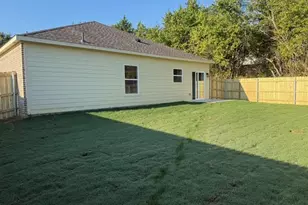 313 Garland Rd, Bells, TX 75414 - Photo 3