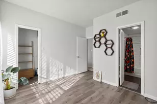 3550 Country Square Dr, Carrollton, TX 75006 - Photo 17