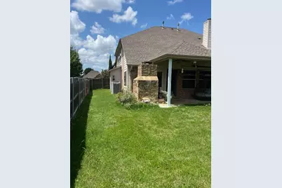 2715 Columbus, Grand Prairie, TX 75054 - Photo 13