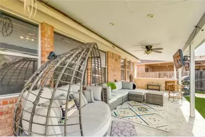 2715 Columbus, Grand Prairie, TX 75054 - Photo 25