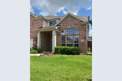 2715 Columbus, Grand Prairie, TX 75054 - Photo 5