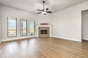 351 Evening Fire Dr, Waxahachie, TX 75167 - Photo 9