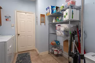 2812 Greenway Dr, Burleson, TX 76028 - Photo 31