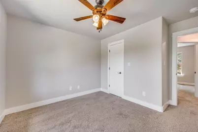 208 Greenway Bend, Pottsboro, TX 75076 - Photo 17