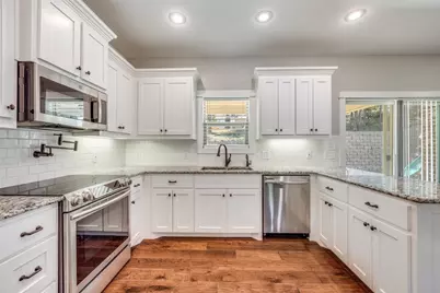 208 Greenway Bend, Pottsboro, TX 75076 - Photo 5