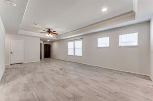 7613 Heritage Dr, Little Elm, TX 76227 - Photo 9