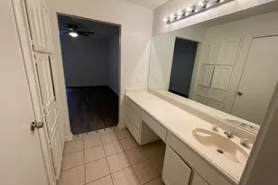 804 Cullum A Ct, Hurst, TX 76053 - Photo 21