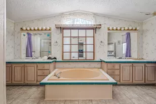 3714 Utah Trail, Granbury, TX 76048 - Photo 19