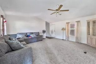 3714 Utah Trail, Granbury, TX 76048 - Photo 9